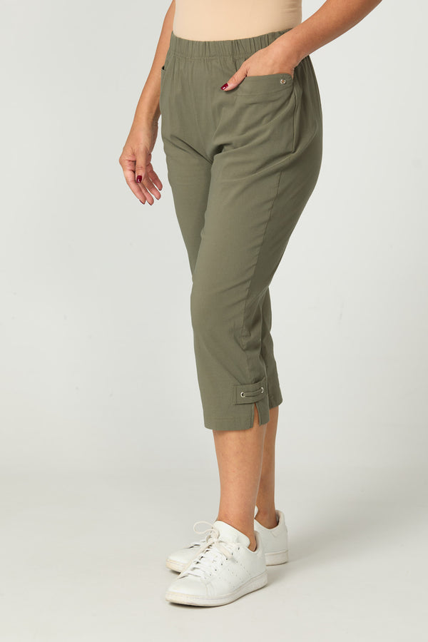Vibe Stretch Eyelet Crop Pant