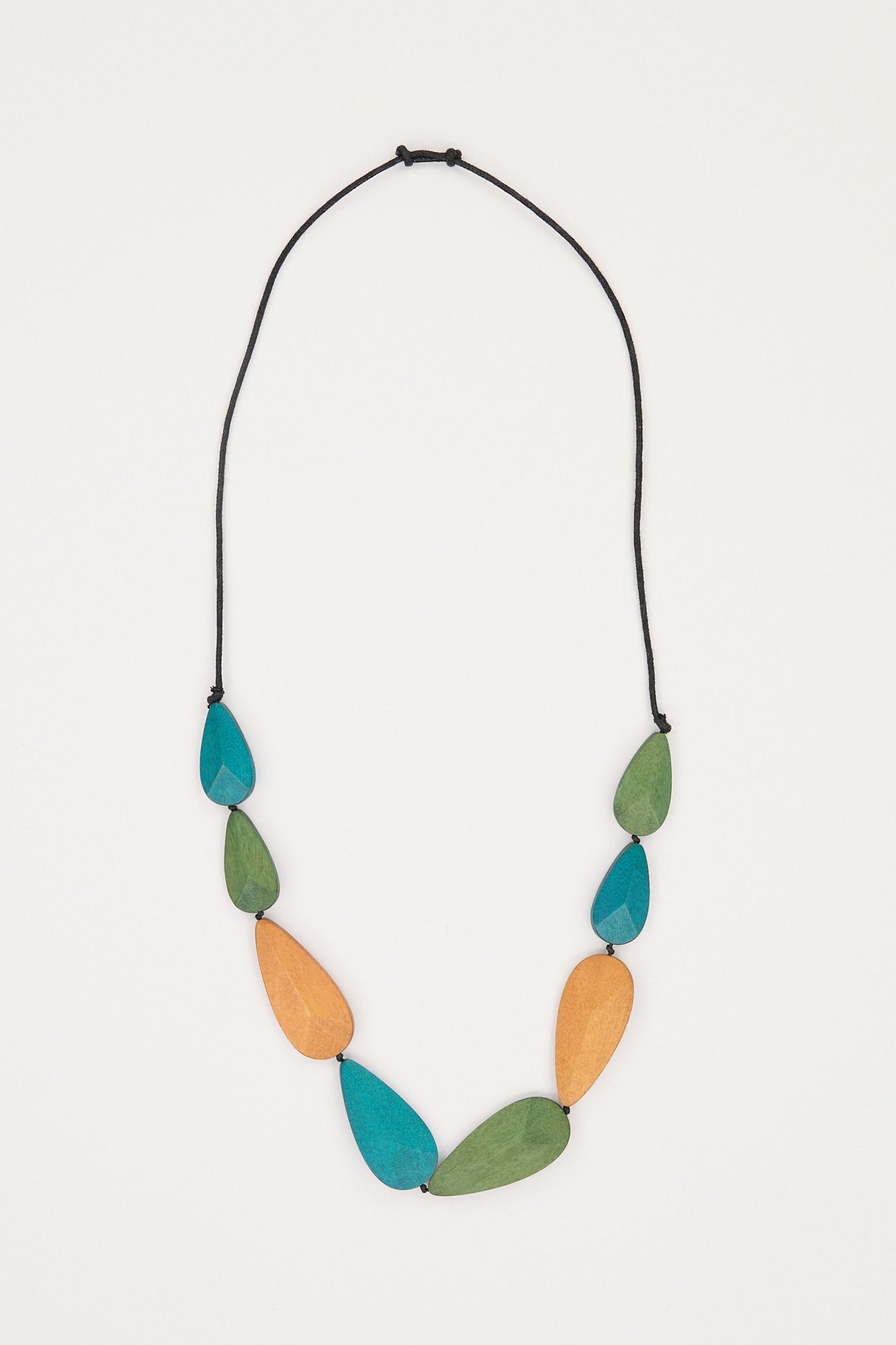 Delphi Wooden Necklace