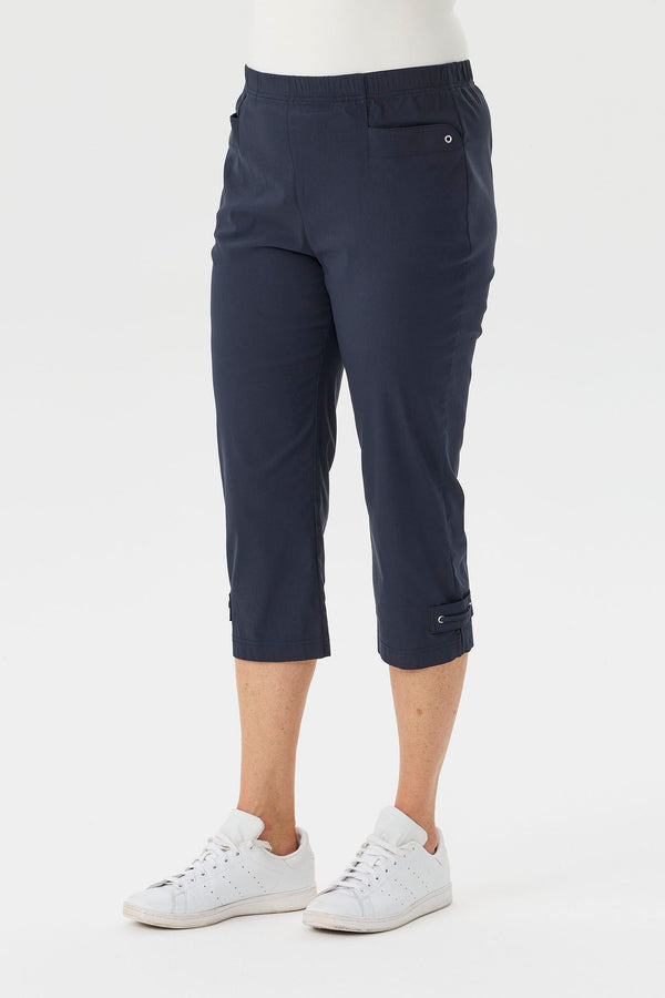 Vibe Stretch Eyelet Crop Pant