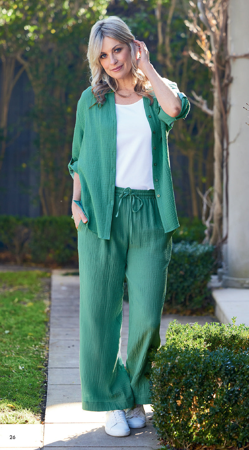 Summer Catalogue 2023 Page 26 Fella Hamilton