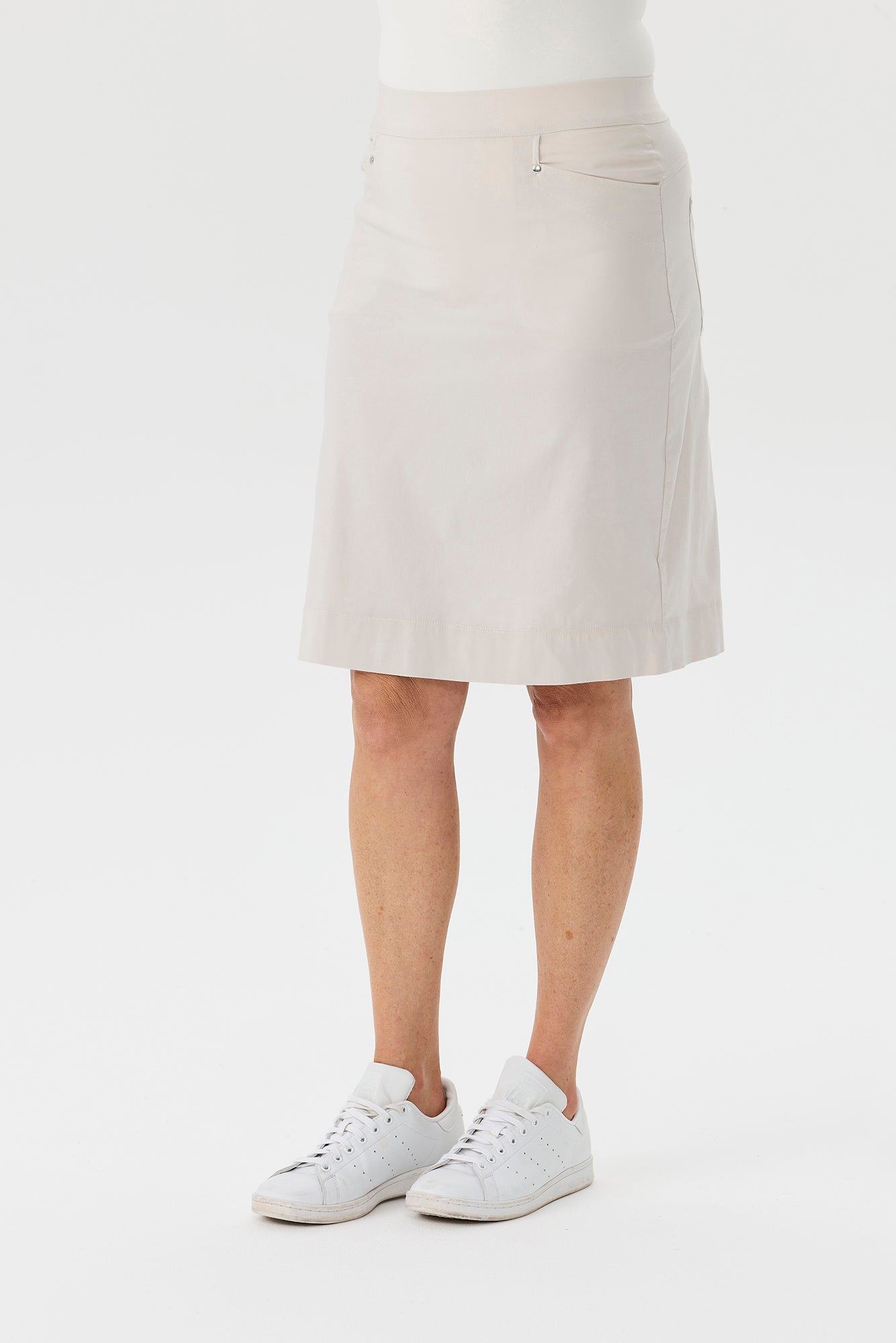 Vibe Stretch Pull On Pocket Skirt