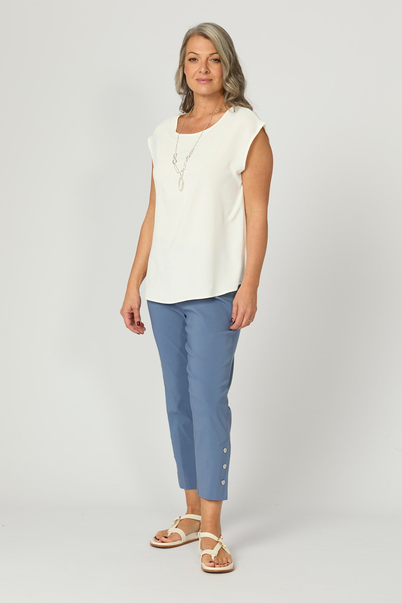 Chaucer 7/8 Button Hem Pant