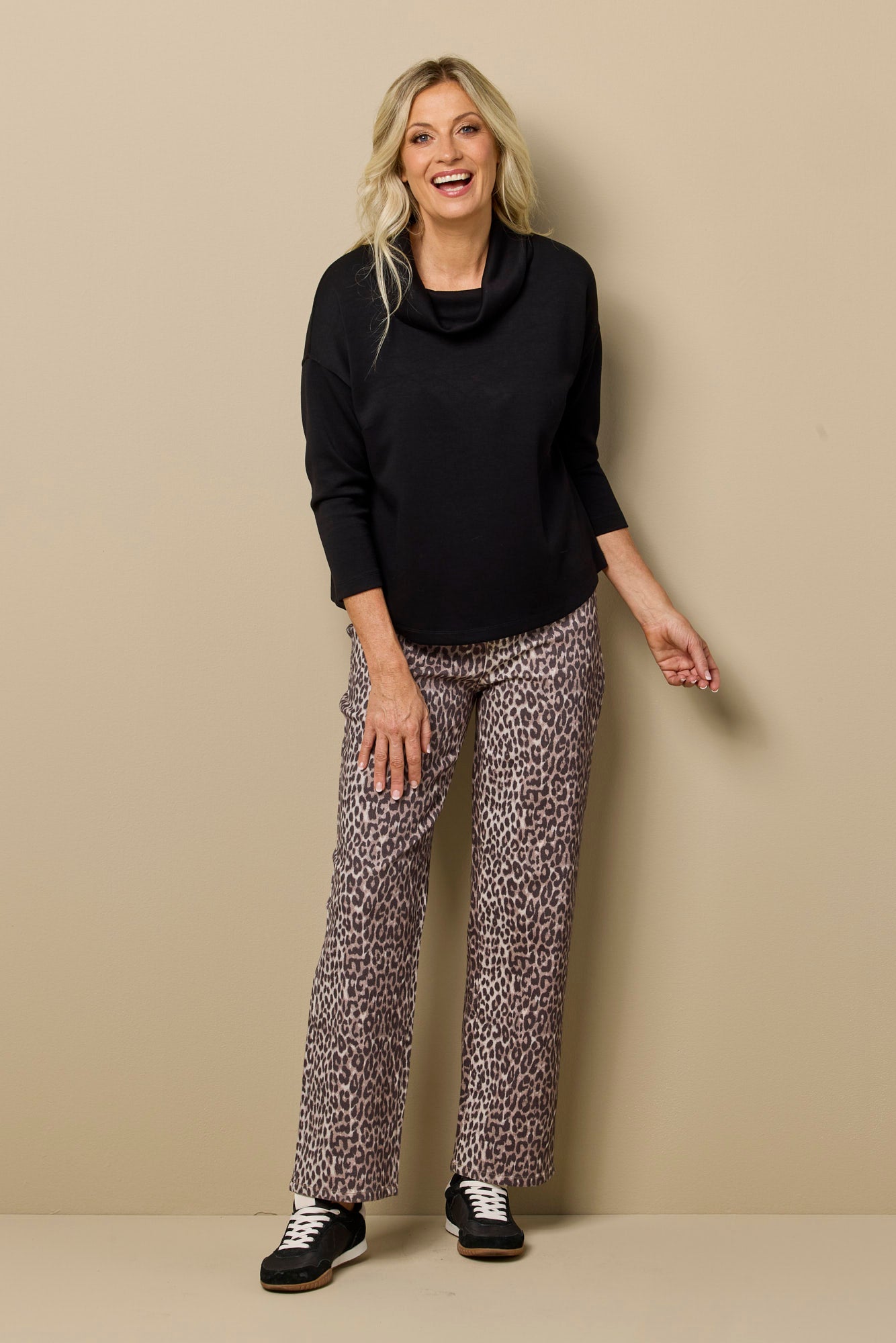 Evie Stretch Straight Pull On Jean