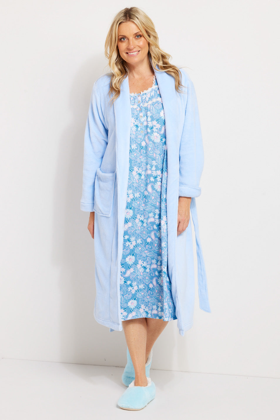 WRAP DRESSING GOWN