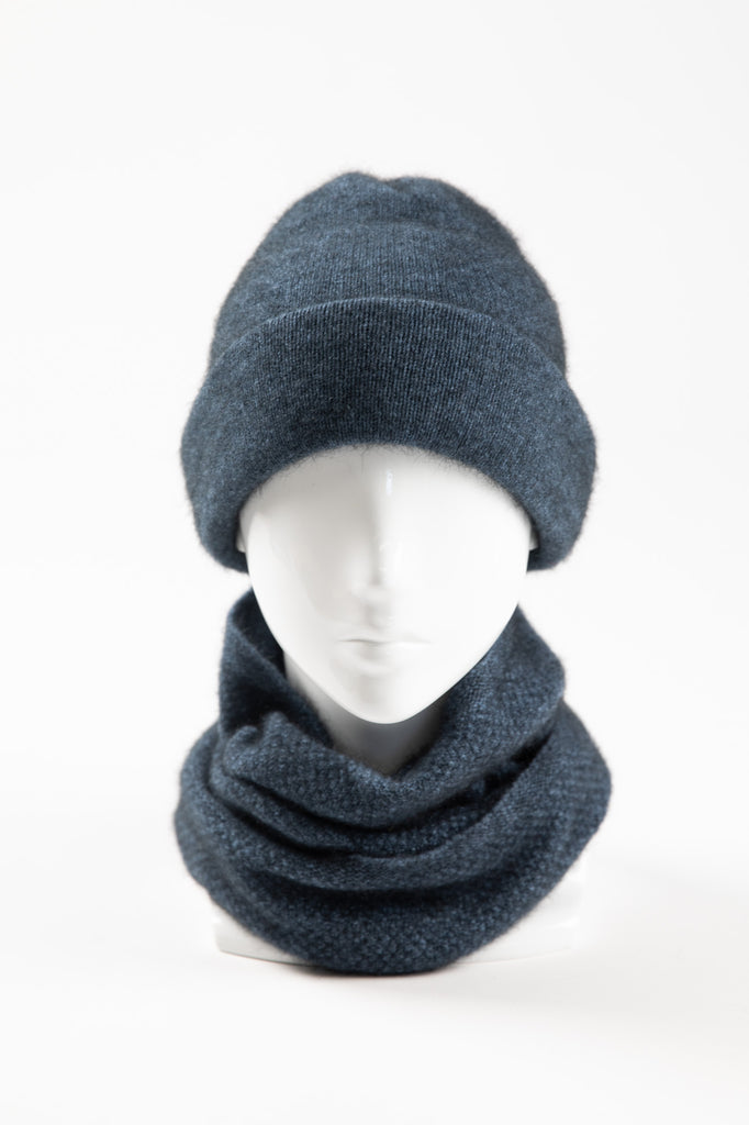 Shop Possum Blend Moss Neck Warmer in Neptune – Fella Hamilton