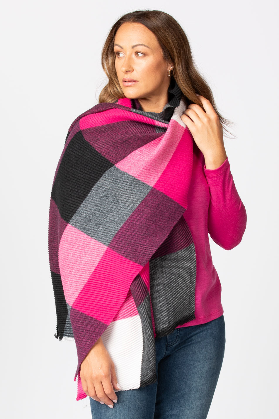 Shop Lucy Crinkle Rectangle Scarf in Pink – Fella Hamilton