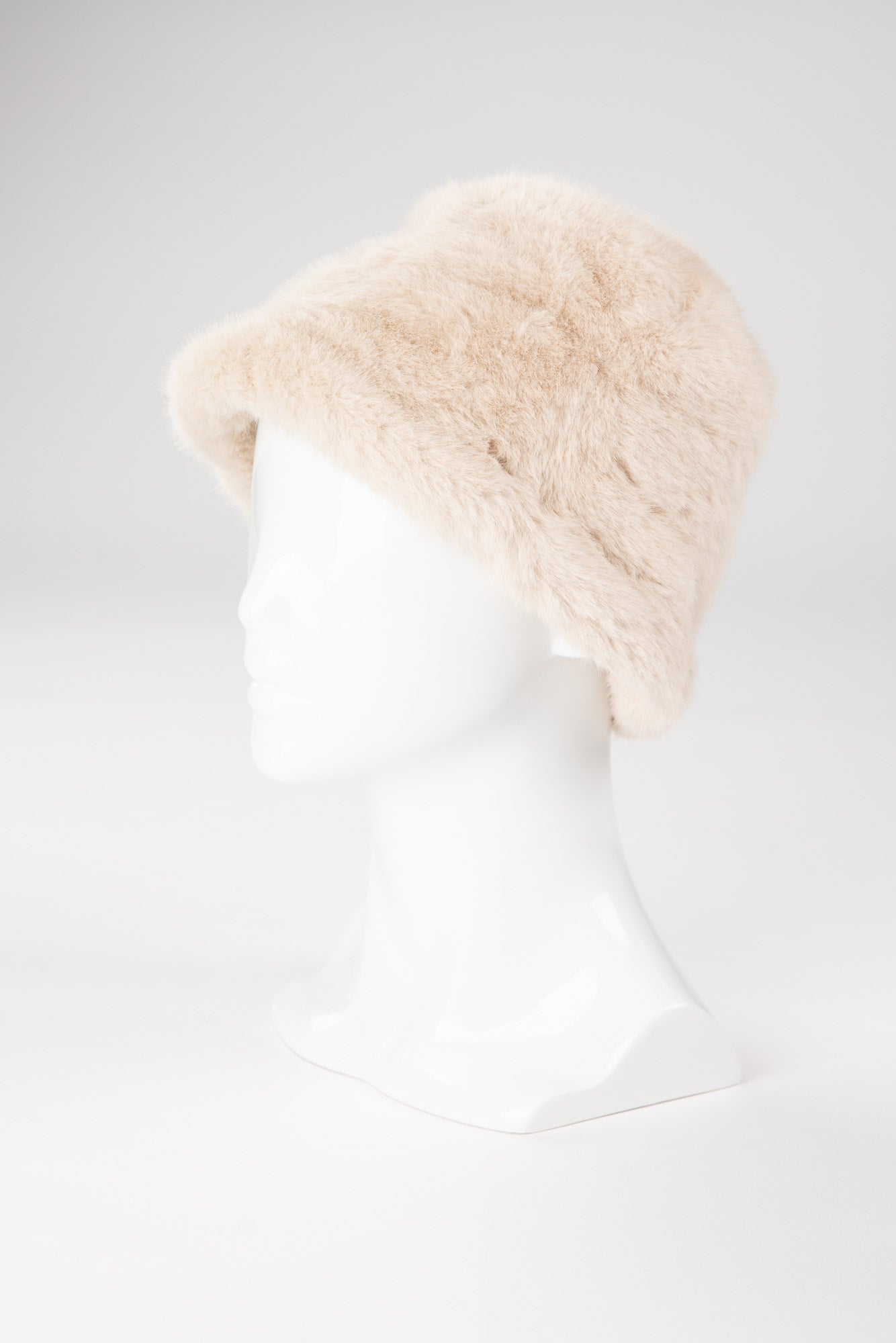 BROOKLYN FAUX FUR BUCKET HAT