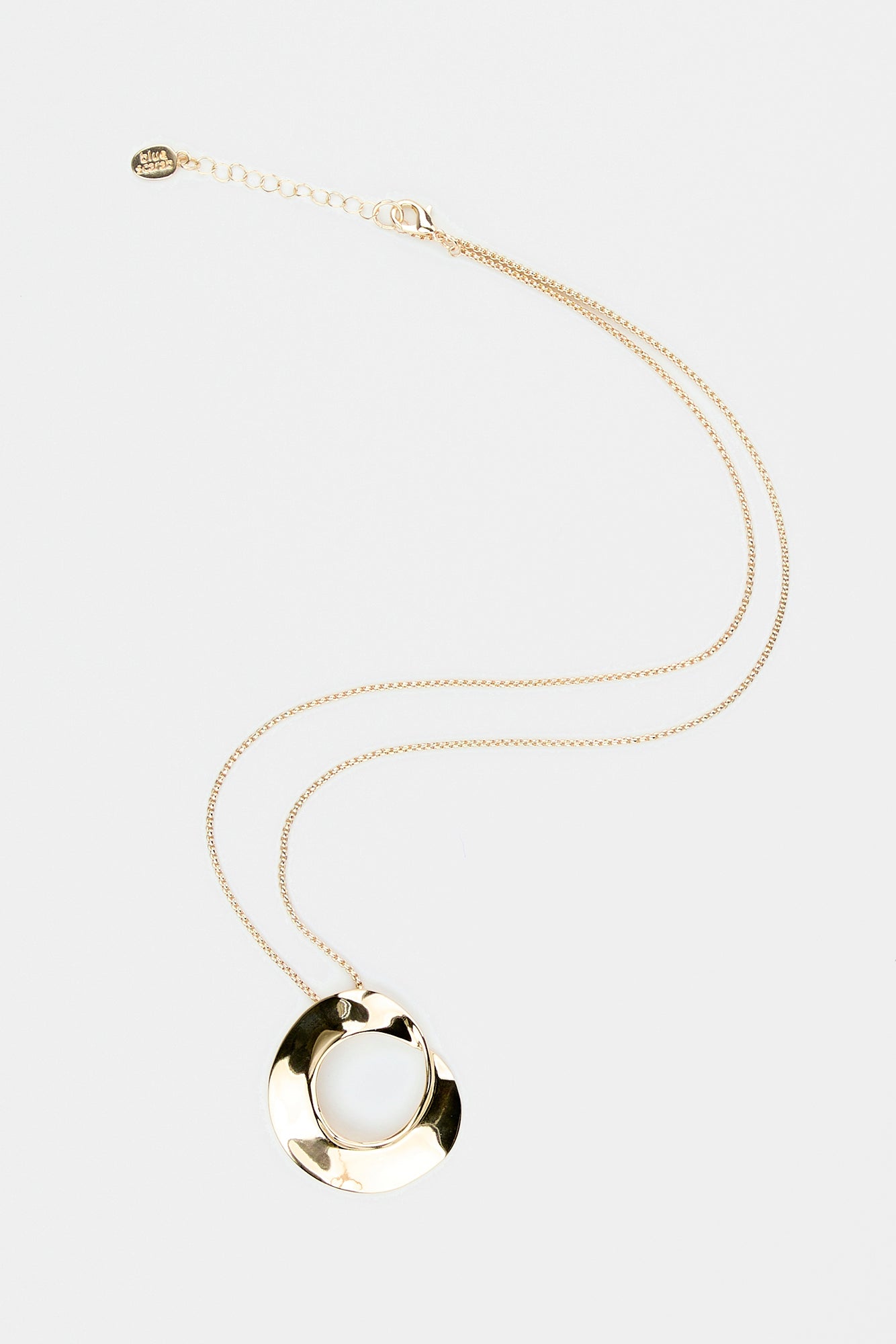 Liora Pendant Necklace