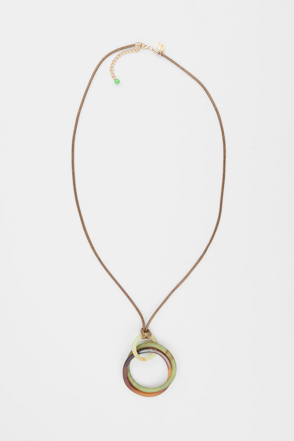 Anwen Pendant Necklace