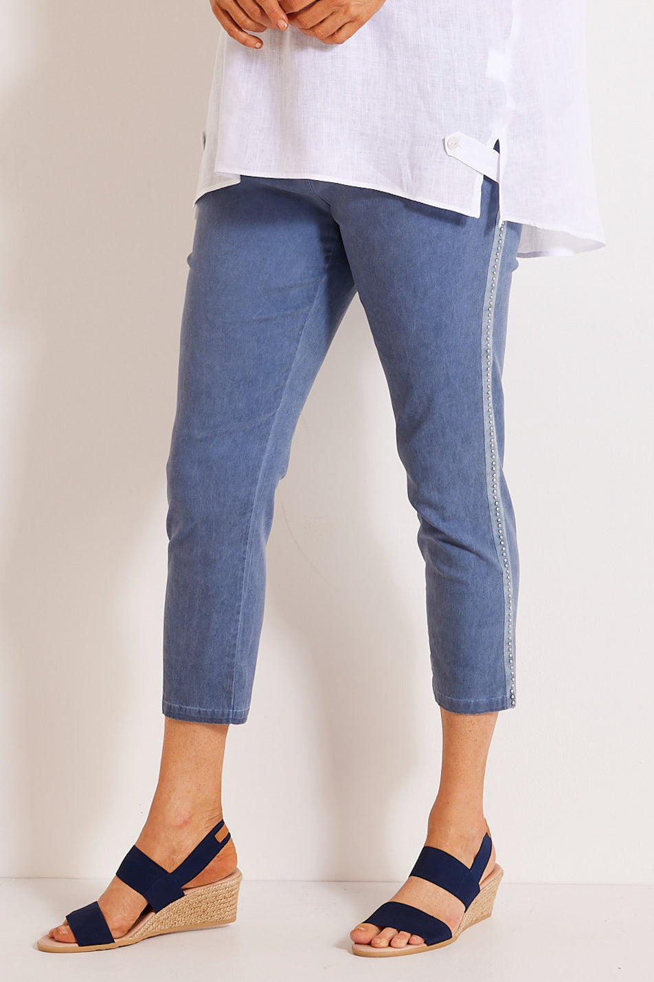 EMBELLISHED STRETCH PULL ON  PANT