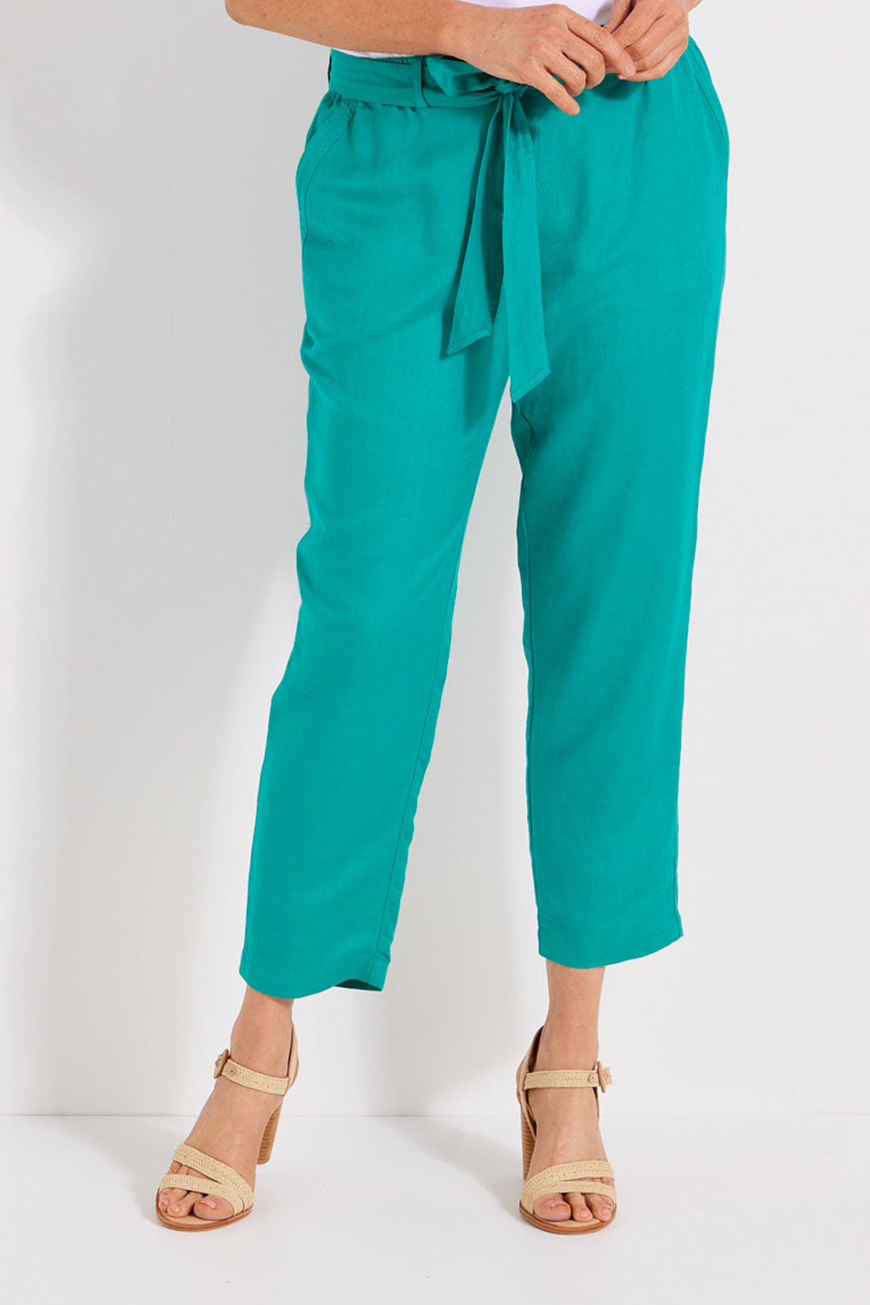 Shop Arbour Waist Tie Pull On Pant in Emerald – Fella Hamilton