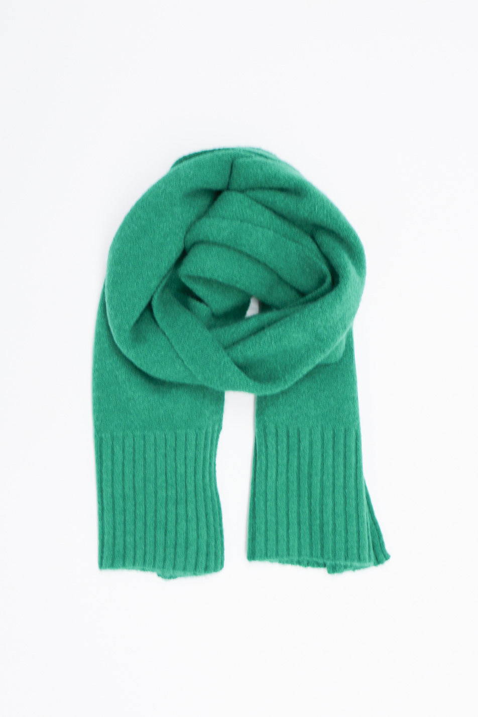 Shop Demi Knit Scarf in Emerald – Fella Hamilton