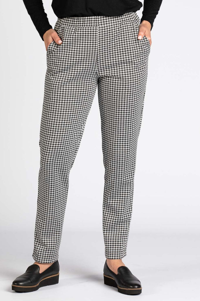 INVERNESS KNIT PANT WITH POCKETS